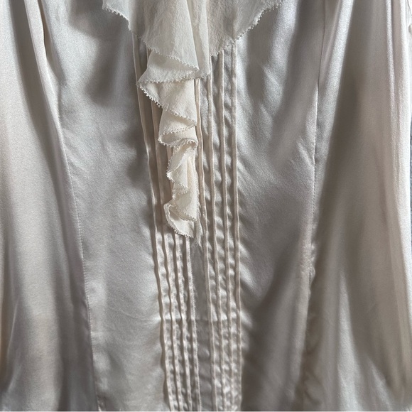 White House Black Market Silk Stretch Ruffle Cami Medium Cream - Picture 4 of 10